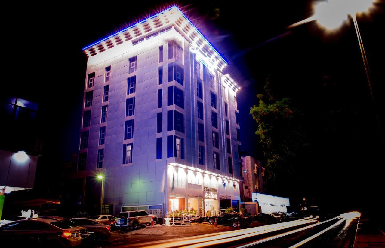 Signature Hotel Jeddah Bagian luar foto